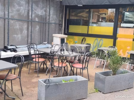 vente commerce 32 m² montreuil (93100)