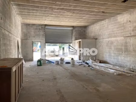location commerce 150 m² à saint-laurent-de-la-salanque (66250)