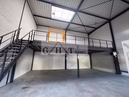 location local industriel 166 m² à bussy-saint-georges (77600)