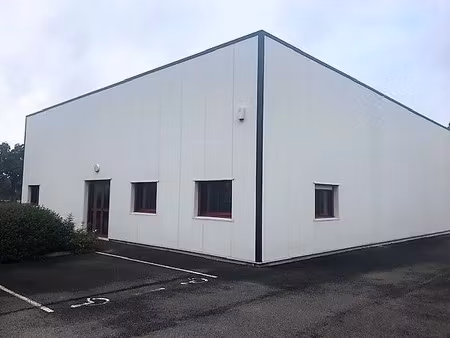 location local industriel à martigné-ferchaud (35640)