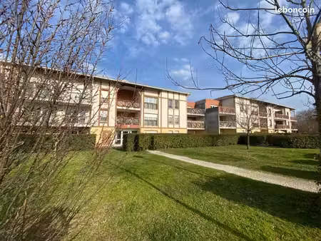 parking 15 m² bergerac