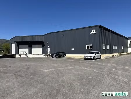 location local d'activités champagneux 2 600 m²