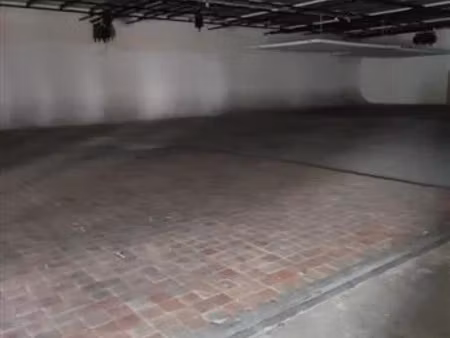 location local d'activités chauray 2 065 m²