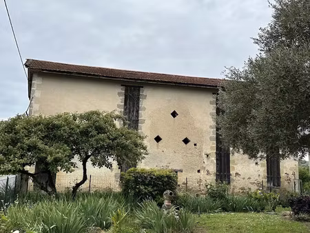 vente locaux professionnels 1 pièce 91.3 m² à lamothe-landerron (33190)  13 000 €