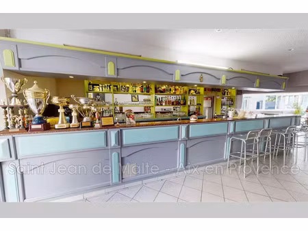 vente locaux professionnels 0 pièces 100 m² à roquevaire (13360)  278 500 €