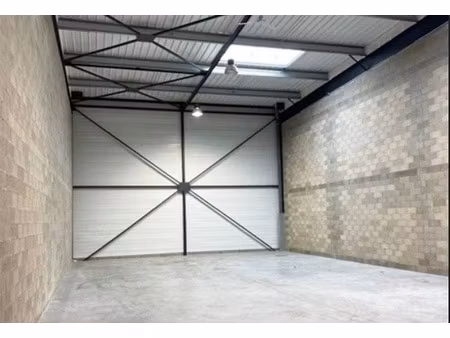 vente local d'activités st cyr l'ecole 428 m²
