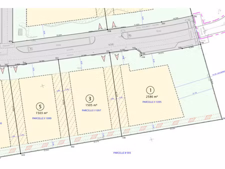 vente local commercial signes 83870 - - surface privée