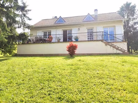 vente maison 5 pièces 158 m² caussade (82300)