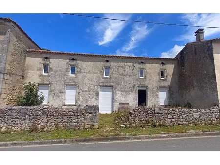 vente maison 4 pièces 91 m² à couquèques (33340)  79 200 €