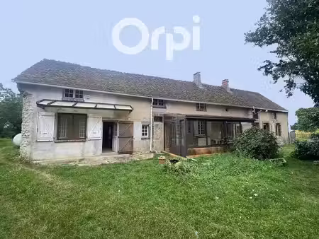 saint firmin des bois : ancienne fermette en vente