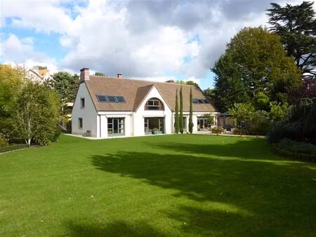 garches centre ville