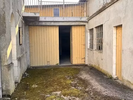 grange ou hangar a vatimont