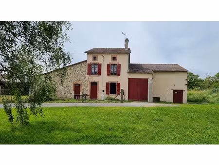 vente maison 4 pièces 105 m² à la croix-sur-gartempe (87210)  90 600 €