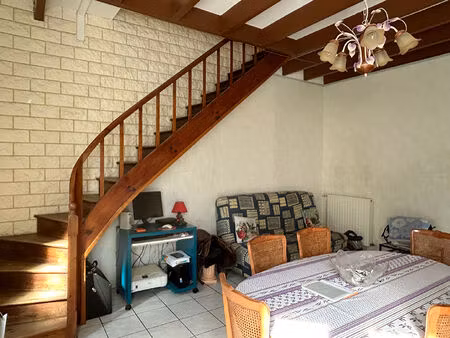 vente maison 4 pièces  111.00m²  la taillée