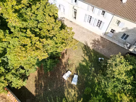 propriete 244 m²