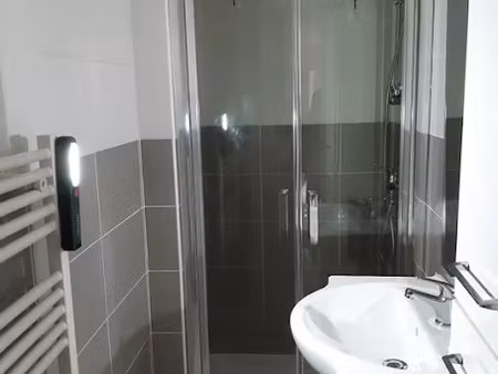 location maison 2 pièces 35 m² à pont-sainte-marie (10150)  495 €