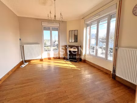 maison des années 30 3 chambres à vendre au coeur de poulaines à deux pas des commerces (i