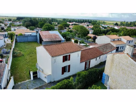 vente maison 5 pièces  110.00m²  saint