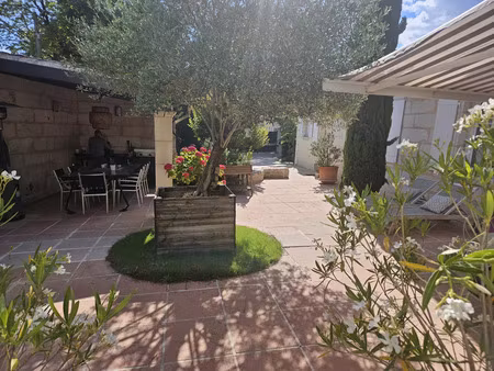 vente maison saintes 17100 - - surface privée