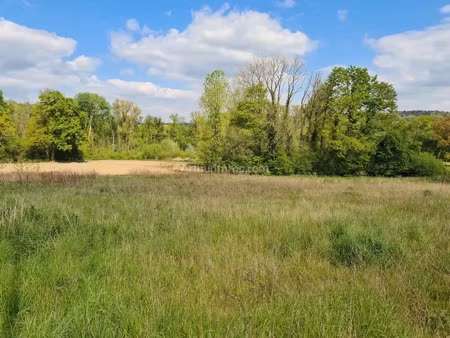 vente terrain 1635 m2 à bourg-et-comin