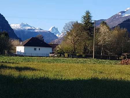 vente terrain 1800 m² louvie-juzon (64260)