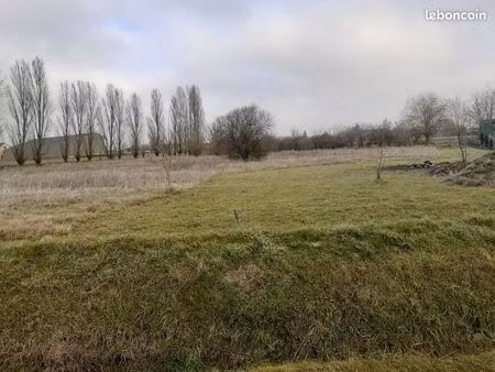 terrain a louer