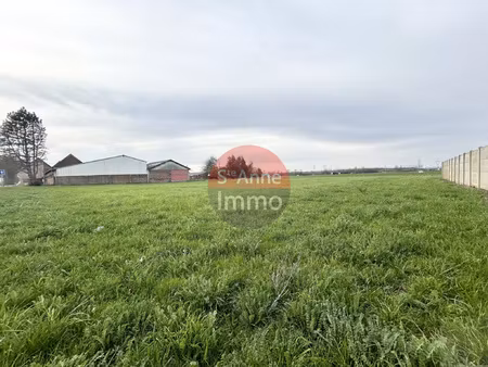 carrepuis - terrain a batir de 797m2