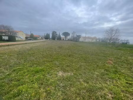 vente terrain 1547 m² chabanais (16150)