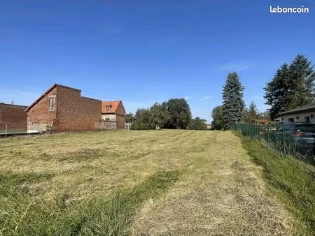 terrain 1 144 m² courcelette
