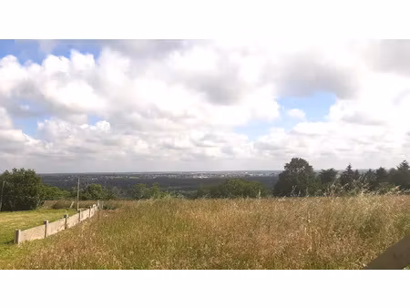 a 8 minutes d'ancenis - terrain à bâtir de 382 m2  situé sur