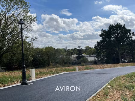 terrain a batir 702 m2