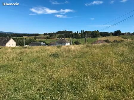 terrain constructible plat 1440 m2