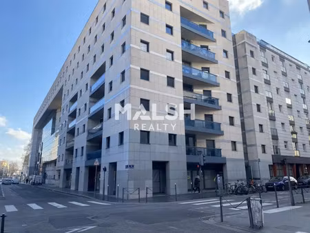 lyon 3 - a vendre - bureaux de 115 m² avec ses 2 stationnements privatifs