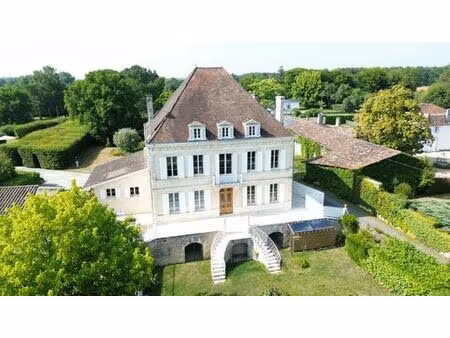 maison de luxe de 12 pièces en vente à la clotte  nouvelle-aquitaine