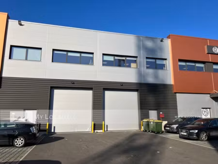 local d'activité 2 accès de plain-pied - romainville