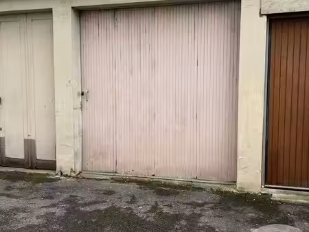 parking à vendre - 13 70 m2 - st quentin - 02 - picardie