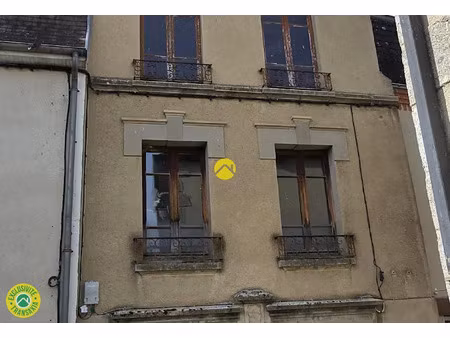 vente maison 7 pièces 140 m² à auzances (23700)  29 000 €