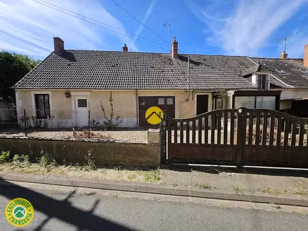 vente maison 8 pièces 35 m² à nérondes (18350)  65 000 €