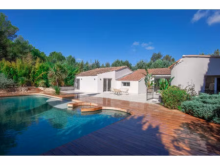 vente maison 8 pièces 360m2 ventabren 13122 - 1990000 € - surface privée