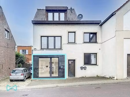 espace commercial à louer dans le centre de meise