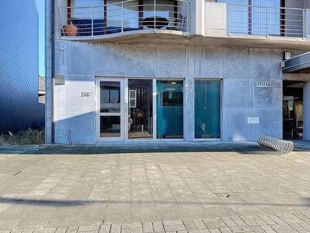 rez-de-chaussée commercial à louer à koksijde (sint-idesbald