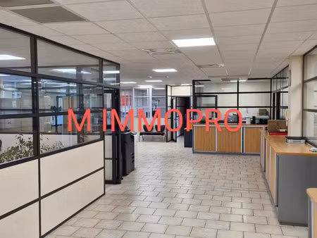 a louer bureaux 400m2 mouans sartoux plateau amenage parking