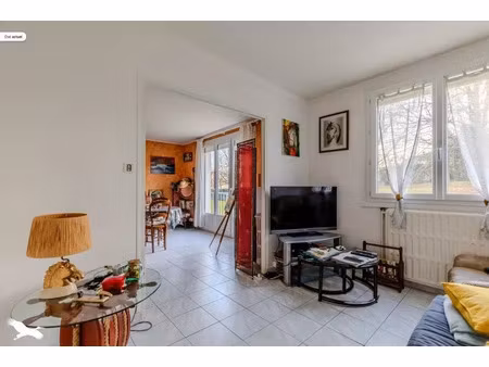 vente appartement 4 pièces 68 m² carbon-blanc (33560)