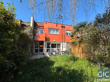 a vendre maison de 2010 vendue louée avec locataires