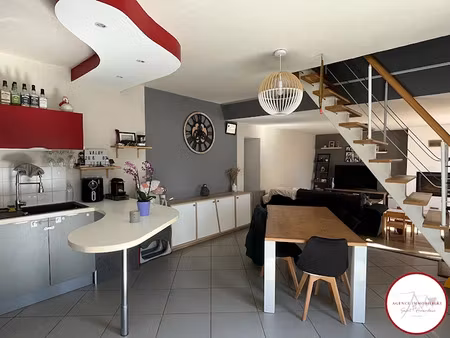 vente maison 5 pièces 174 m² à saint-georges-de-poisieux (18200)  155 000 €