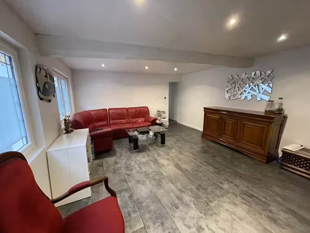 vente maison 5 pièces 144 m² à boves (80440)  244 000 €