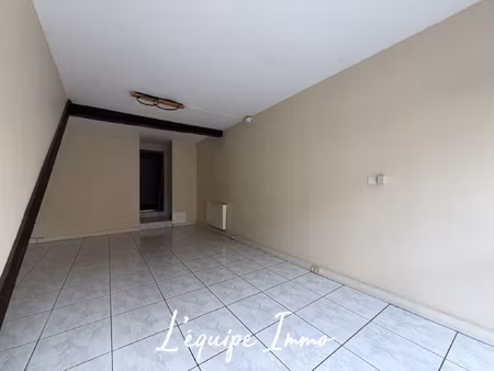 local commercial lévignac centre environ 42 m2