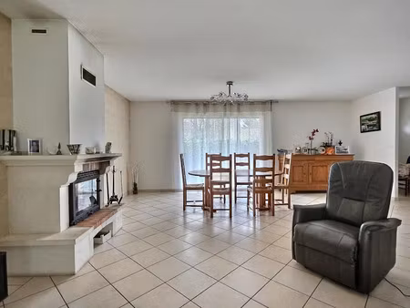 vente maison 5 pièces 144 m² à vensac (33590)  283 000 €