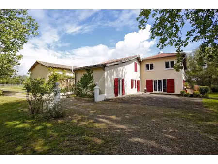 vente maison 7 pièces 301 m² à cazaubon (32150)  398 000 €