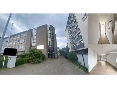 bureaux à louer à bisschoppenhoflaan 318 deurne (rbs42590)